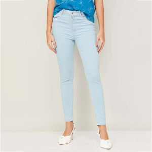 Women Solid Skinny Fit Jeans