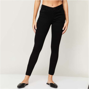 Women Solid Skinny Fit Jeans Black