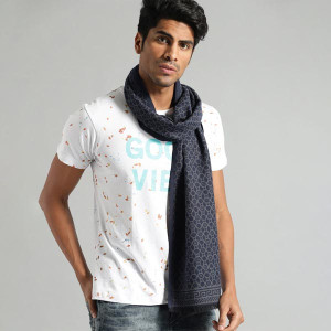 The Lifestyle Co Unisex Navy Blue & Grey Self Design Scarf